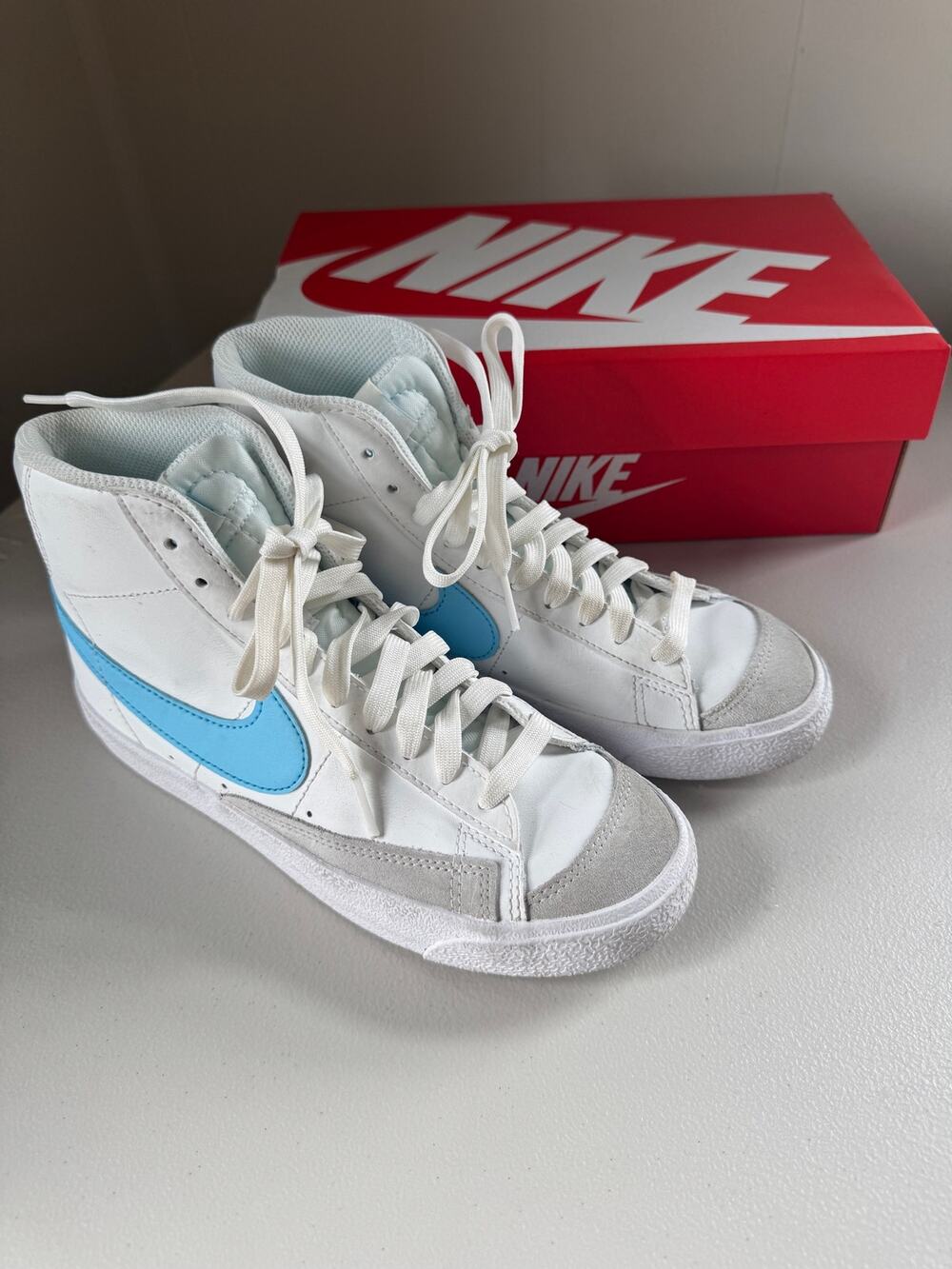 Nike Blazer Mid '77 GS "Summit White Aquarius Blue" (DA4086-114) Size 5Y